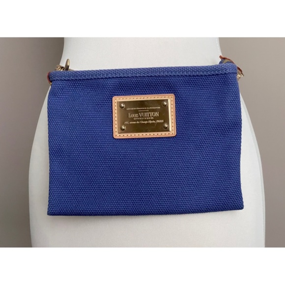 ✨Authentic Rare LOUIS VUITTON Purple Canvas Clutch Wristlet Crossbody Bag - Picture 15 of 16